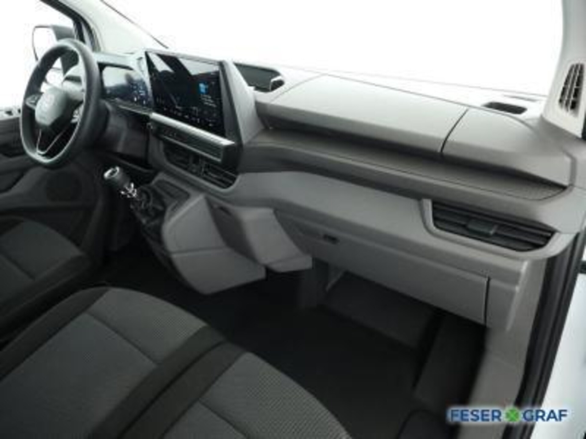 Volkswagen Transporter Kombi kurzer Radstand