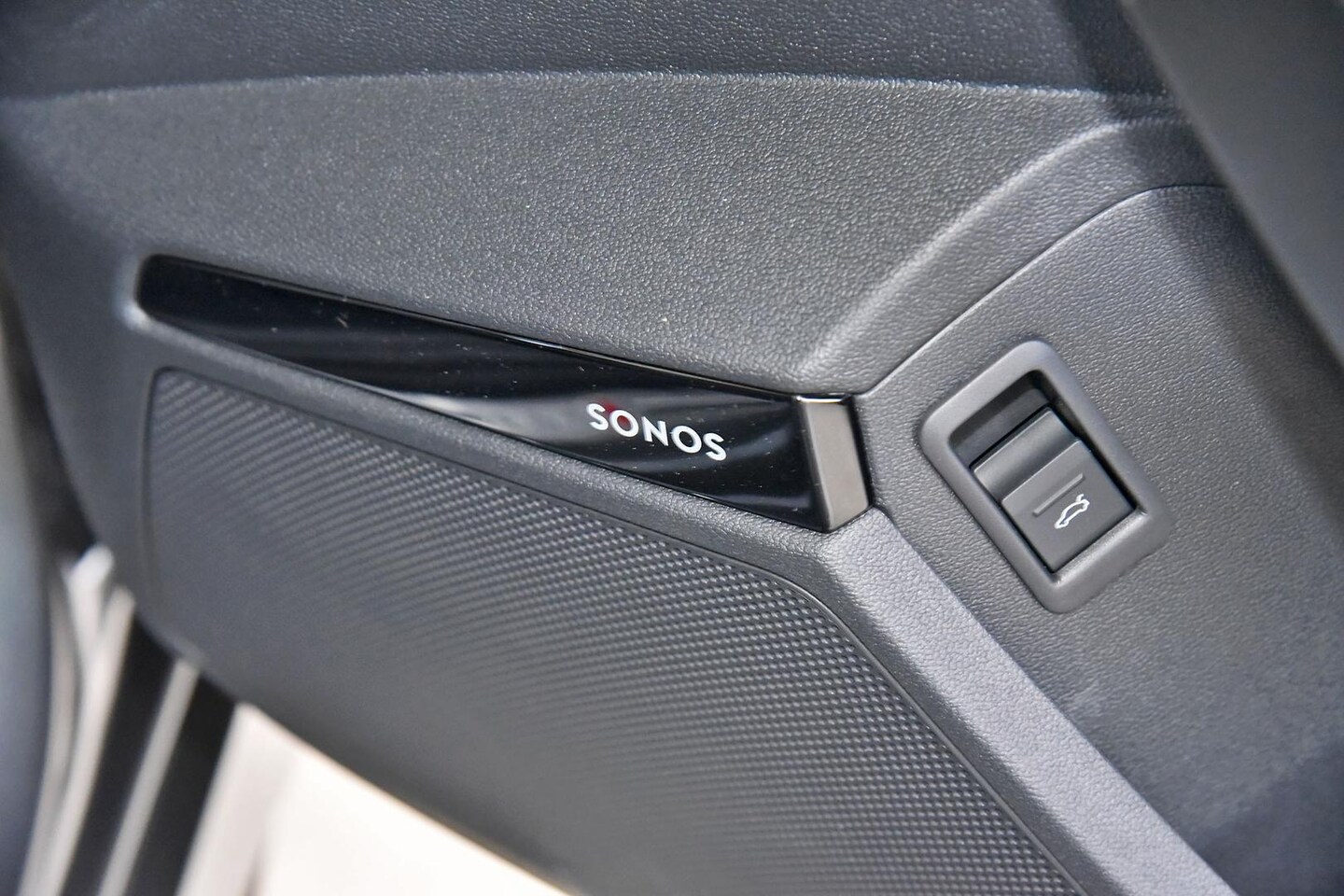 Image about Audi RS 3 Sportback TFSI quattro S tronic