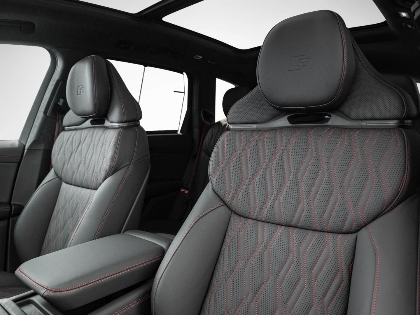 Bild über Audi Q7 SUV TDI quattro 220 kW tiptronic - für weitere Informationen kontaktieren Sie den Audi Partner