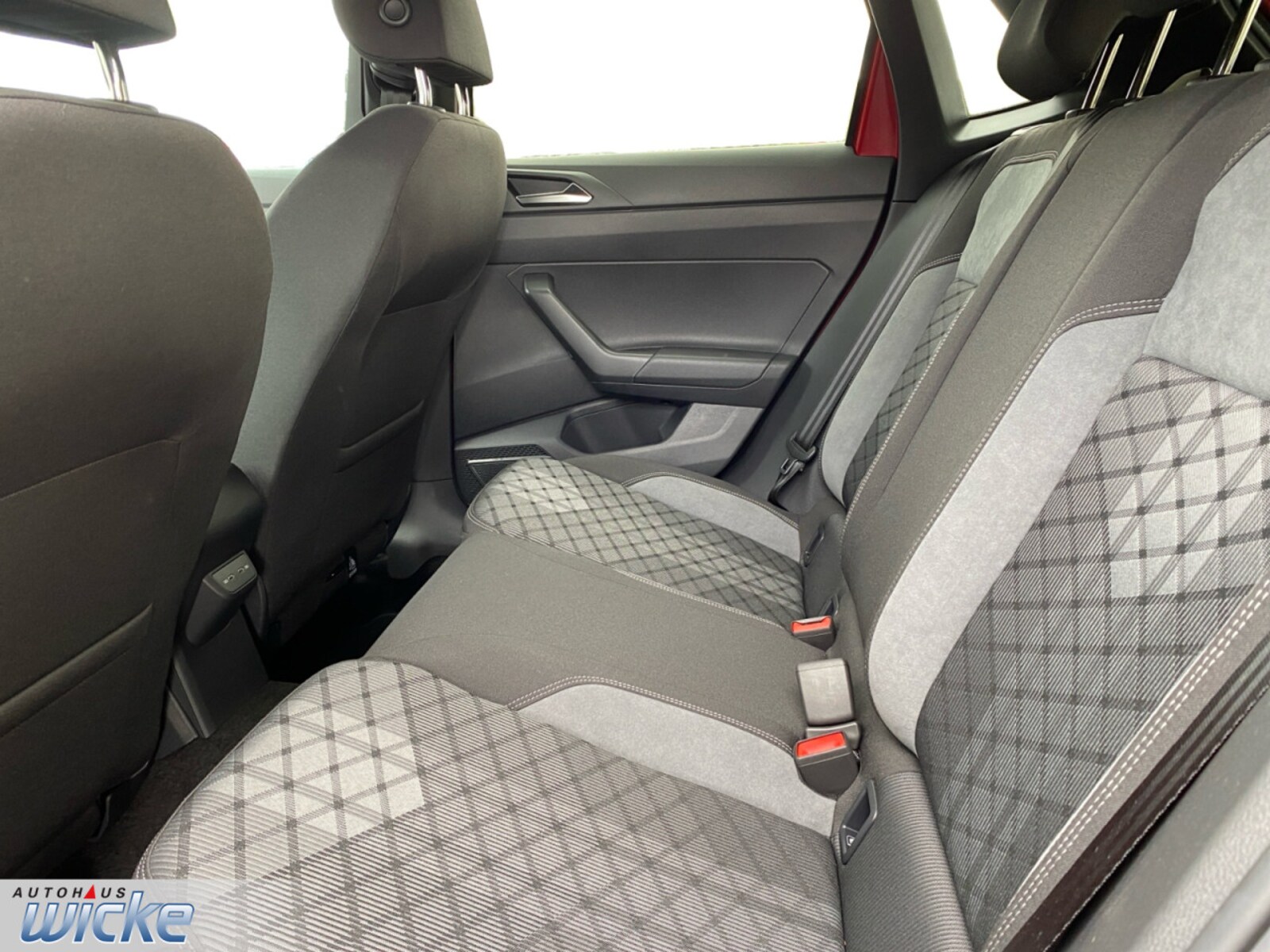 Volkswagen Polo – Bild 12