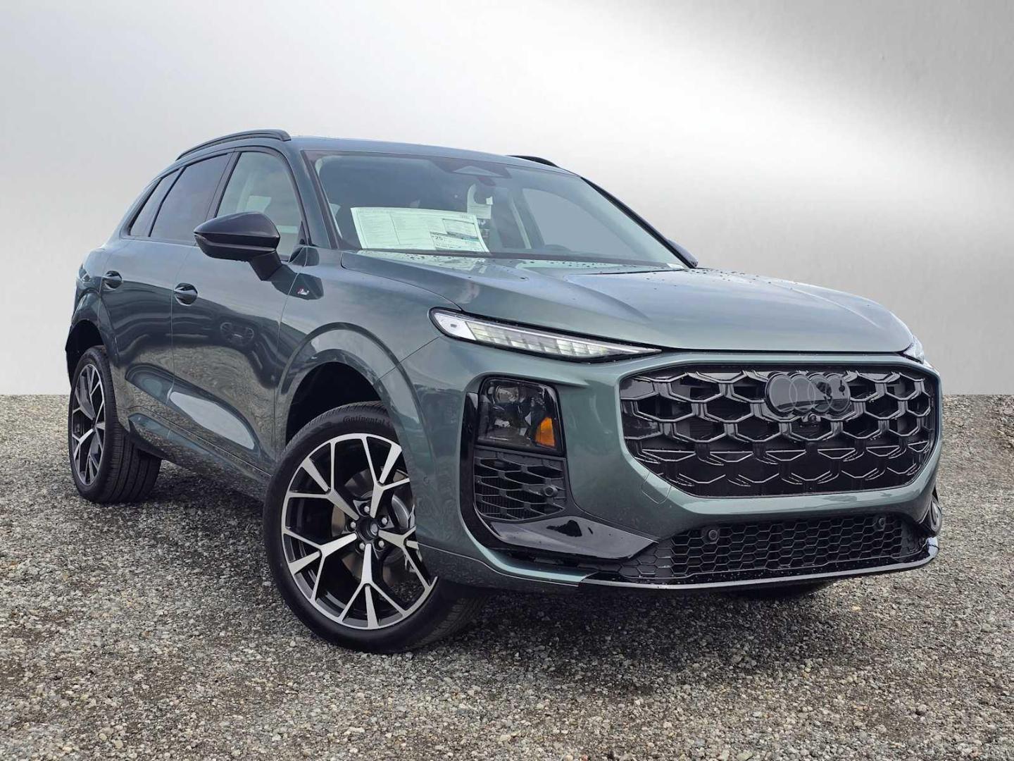 2026 Audi Q3 S line quattro's photo
