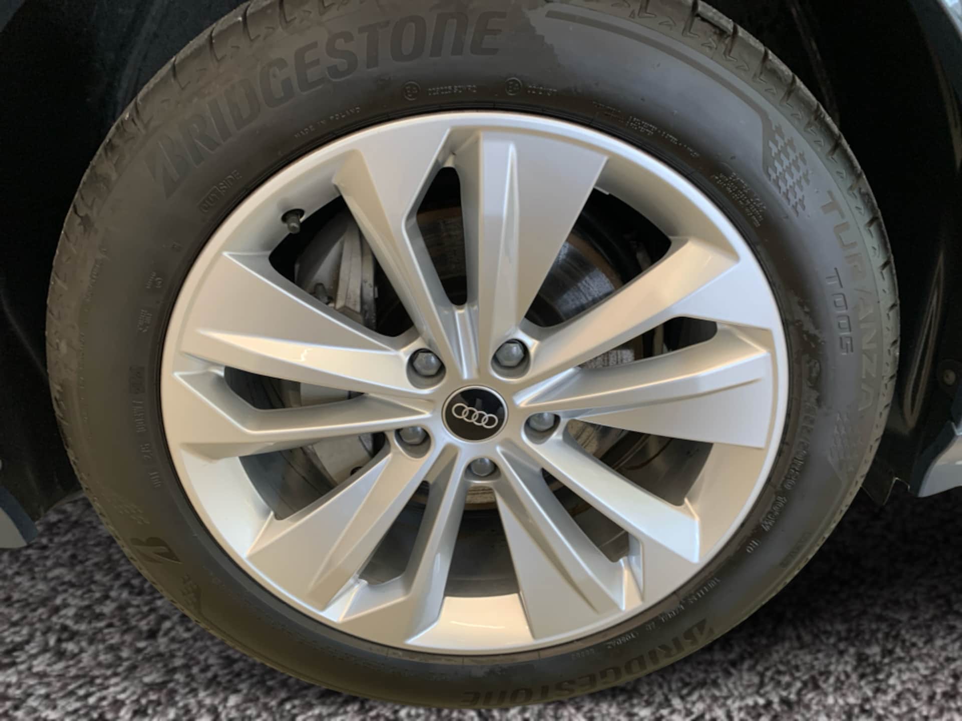 Audi Q6 SUV e-tron