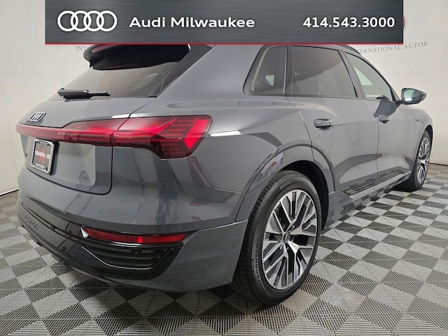 2024 Audi Q8 e-tron