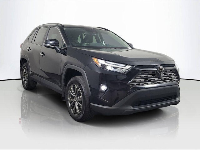 Photo of 2025 Toyota RAV4 Hybrid 