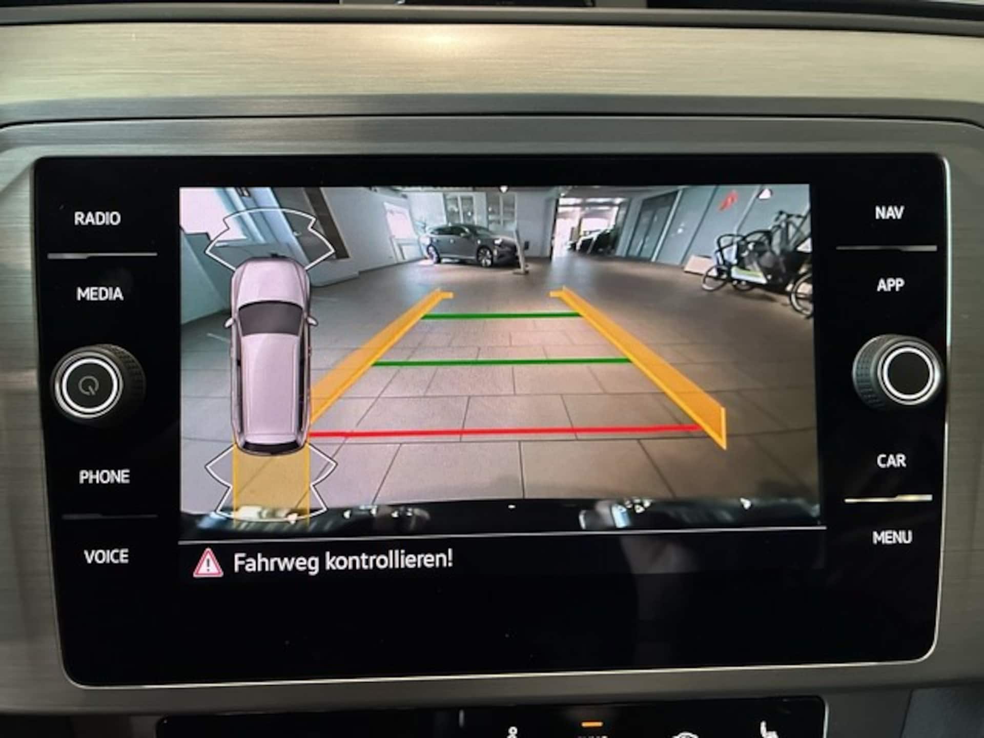 Volkswagen Passat Variant Basis-Modell