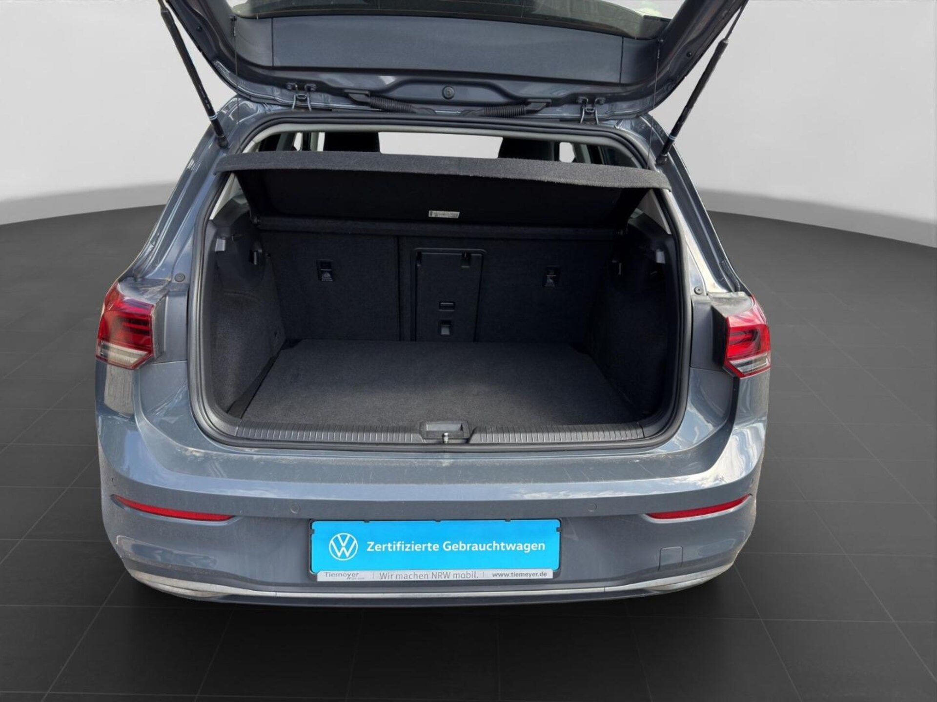 Volkswagen Golf Active