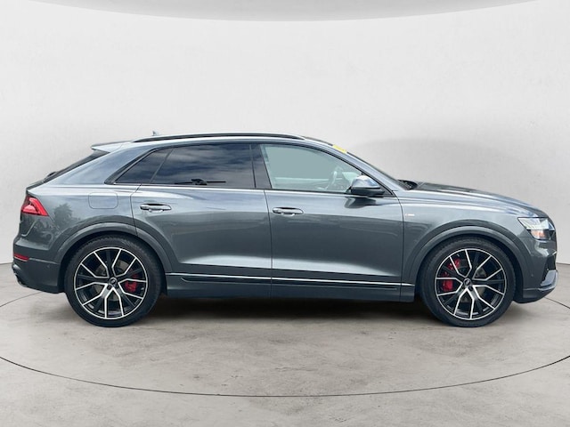 2022 Audi Q8