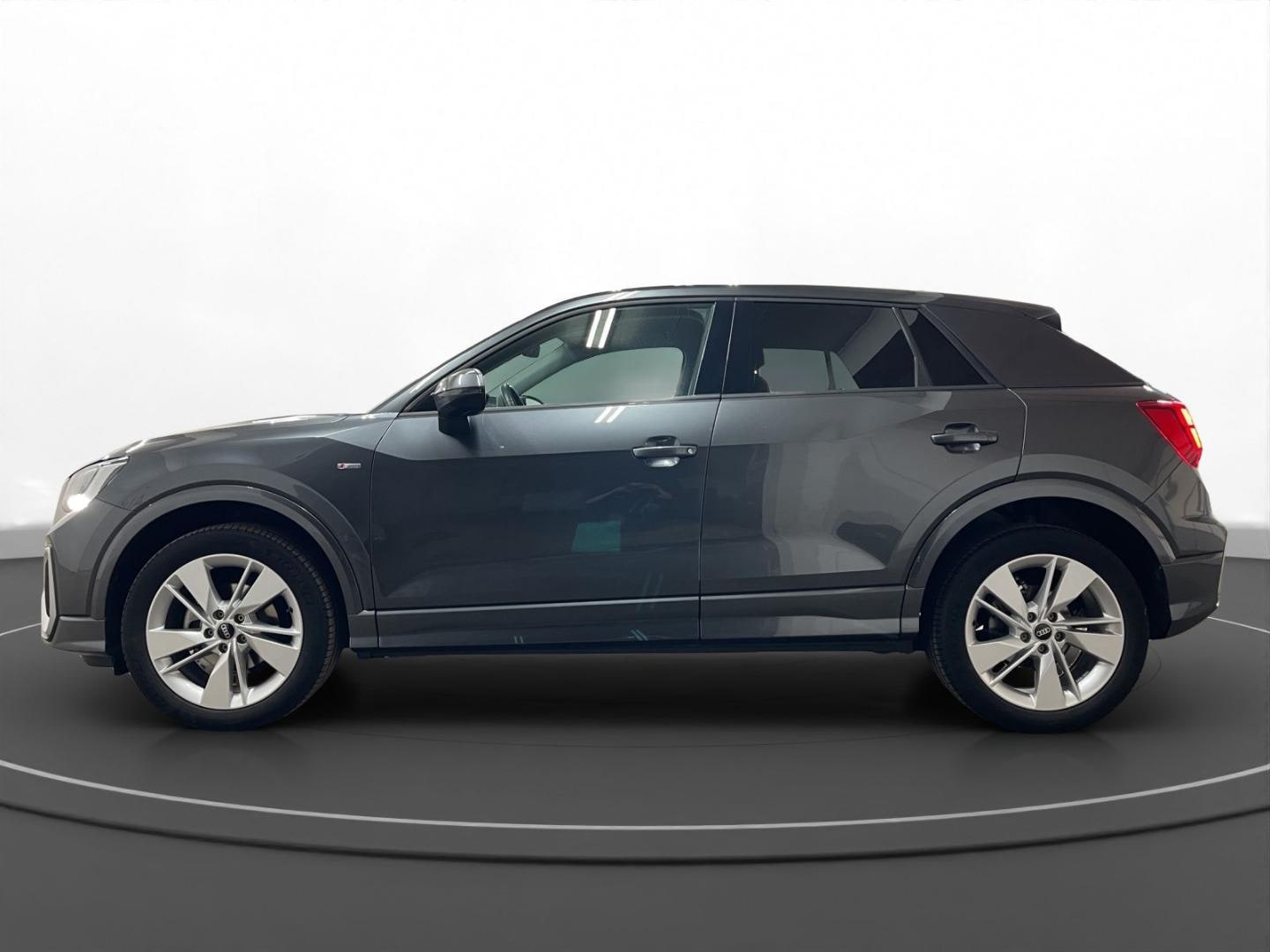 Bild über Audi Q2 S line 35 TFSI S tronic - für weitere Informationen kontaktieren Sie den Audi Partner