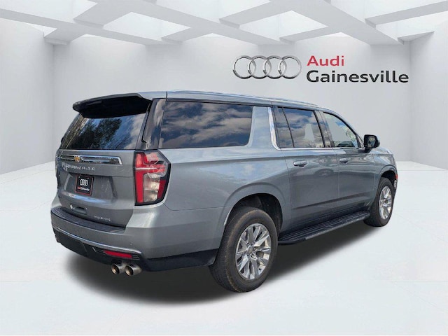 2024 Chevrolet Suburban Premier - Photo 2