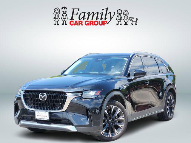 2024 Mazda CX-90 PHEV Premium Package's photo