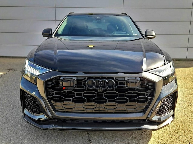 2023 Audi RS Q8