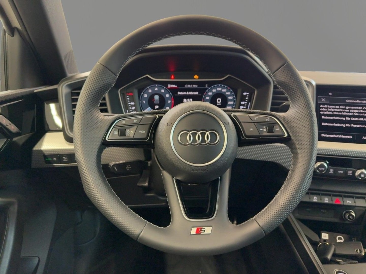 Bild über Audi A1 allstreet 35 TFSI S tronic - für weitere Informationen kontaktieren Sie den Audi Partner