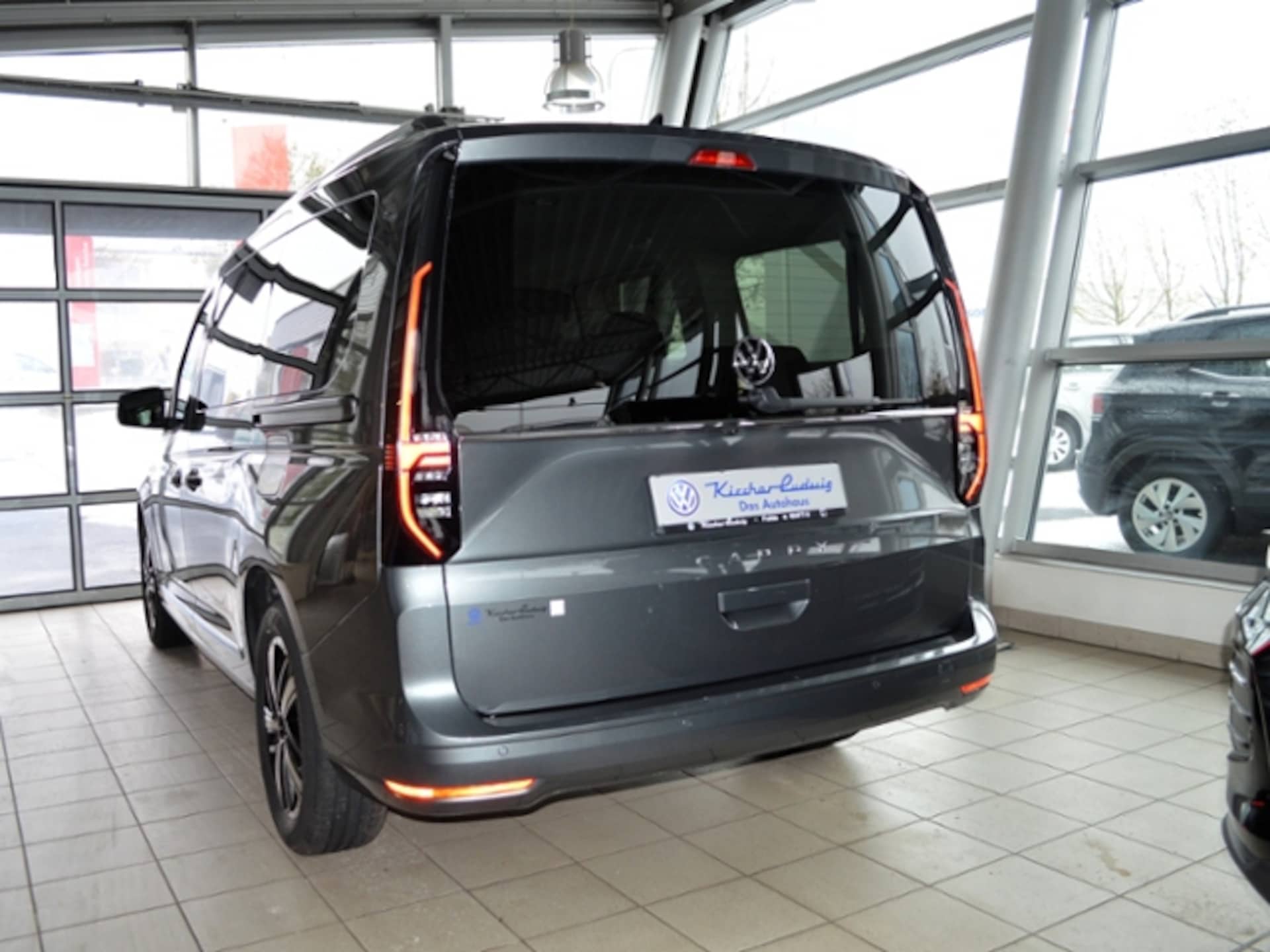 Volkswagen Caddy Maxi Style