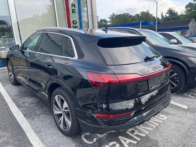 2024 Audi Q8 e-tron