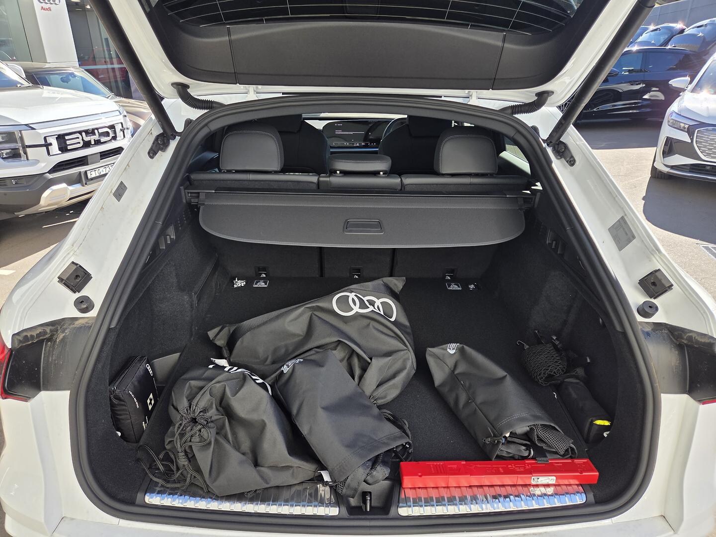 Image about Audi Q5 Sportback e-hybrid quattro S tronic