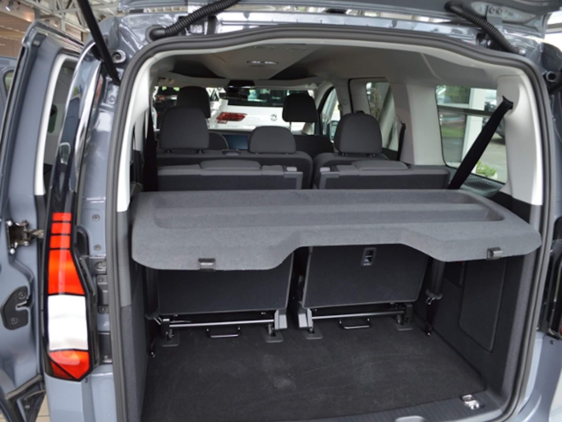 Volkswagen Caddy Maxi Basis-Modell
