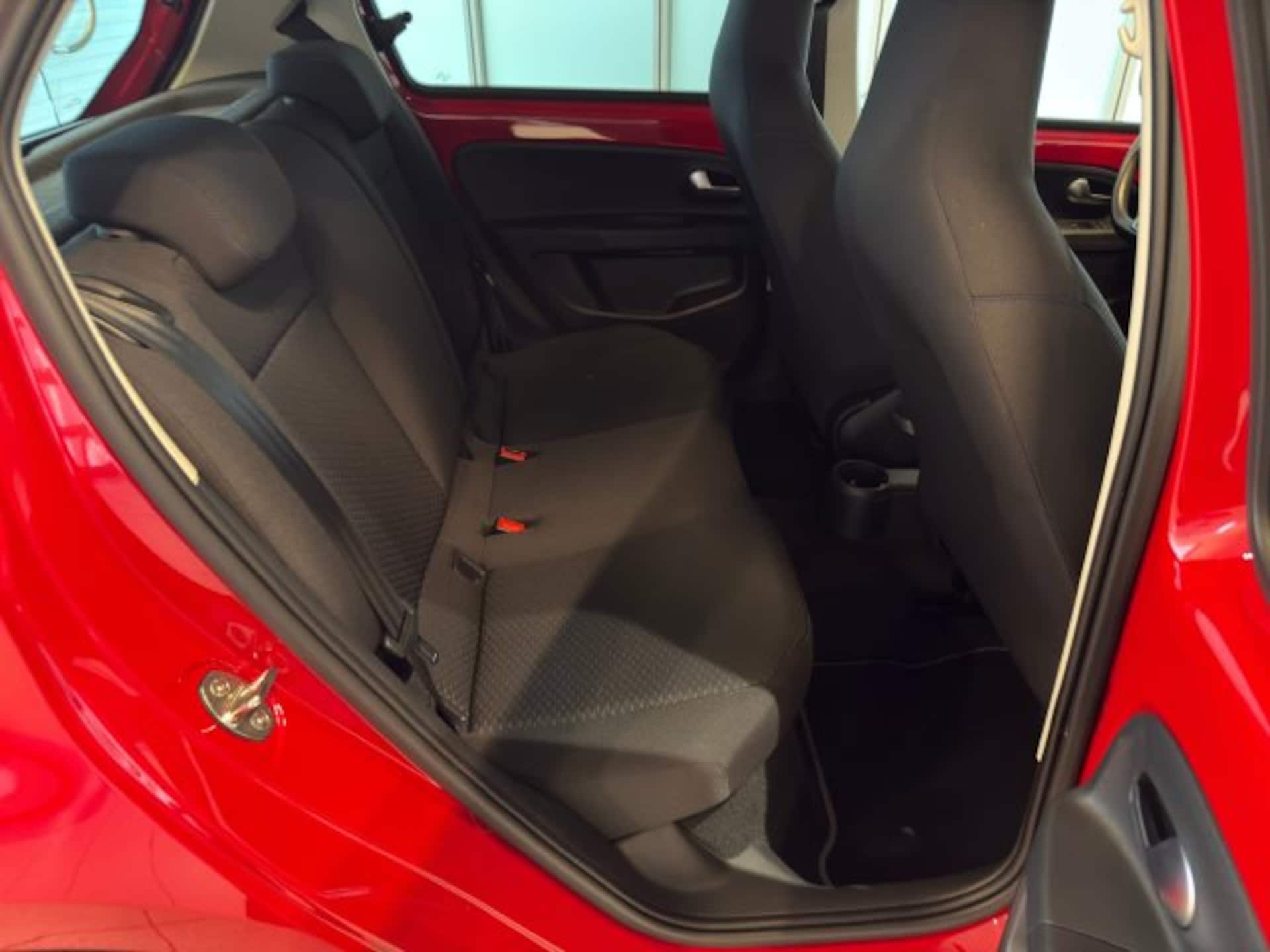 Volkswagen e-up! UNITED