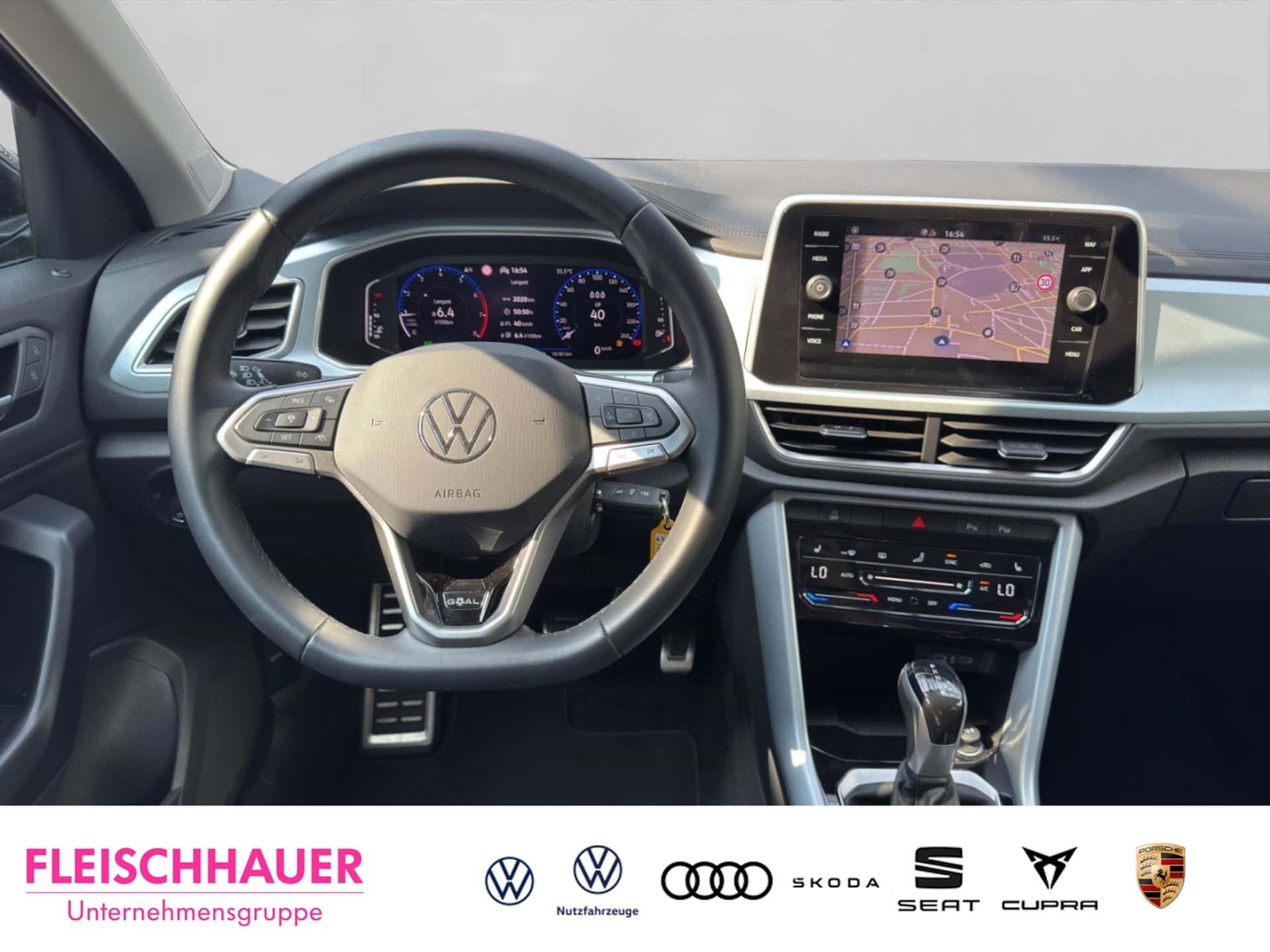 Volkswagen T-Roc Life