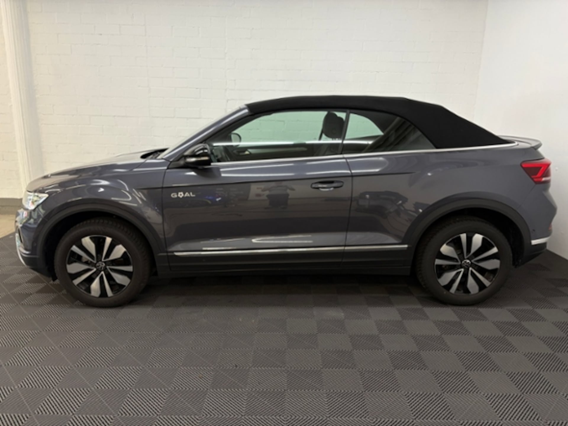 Volkswagen T-Roc Cabriolet Style