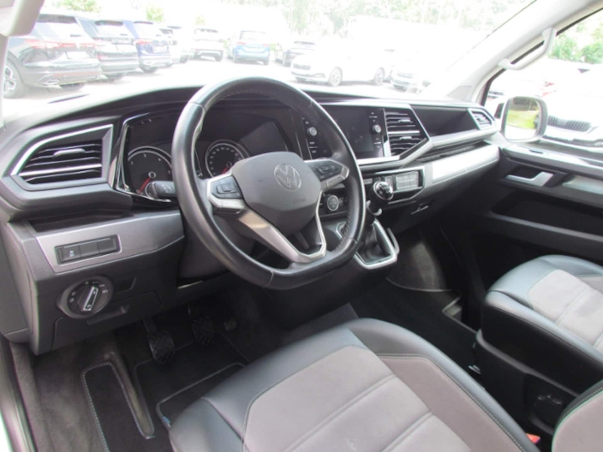 Volkswagen T6.1 Multivan Comfortline