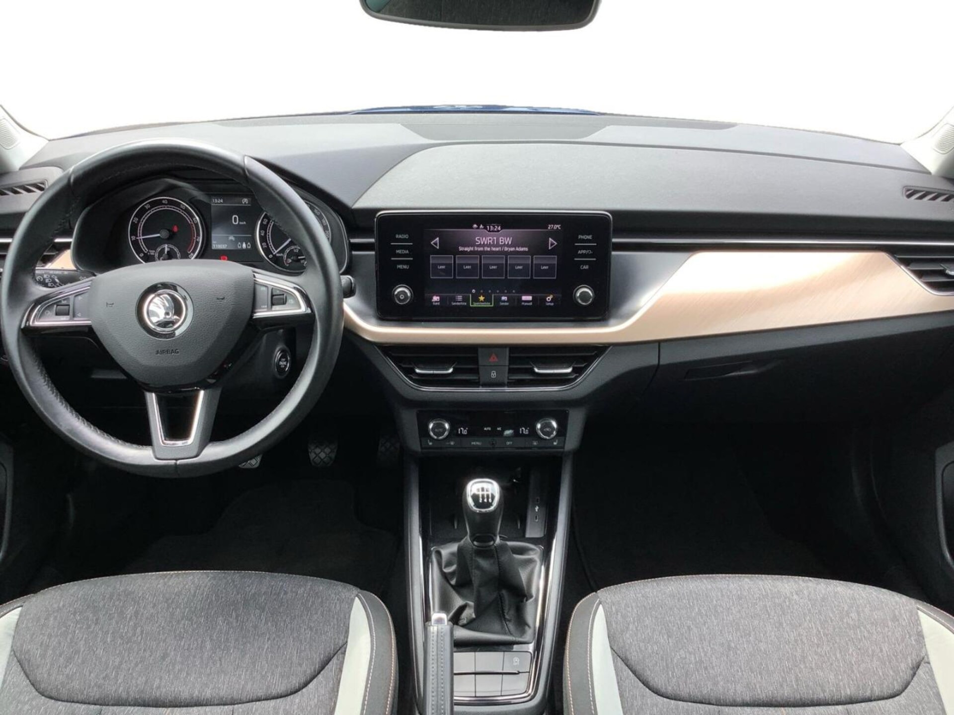 Skoda Scala Style