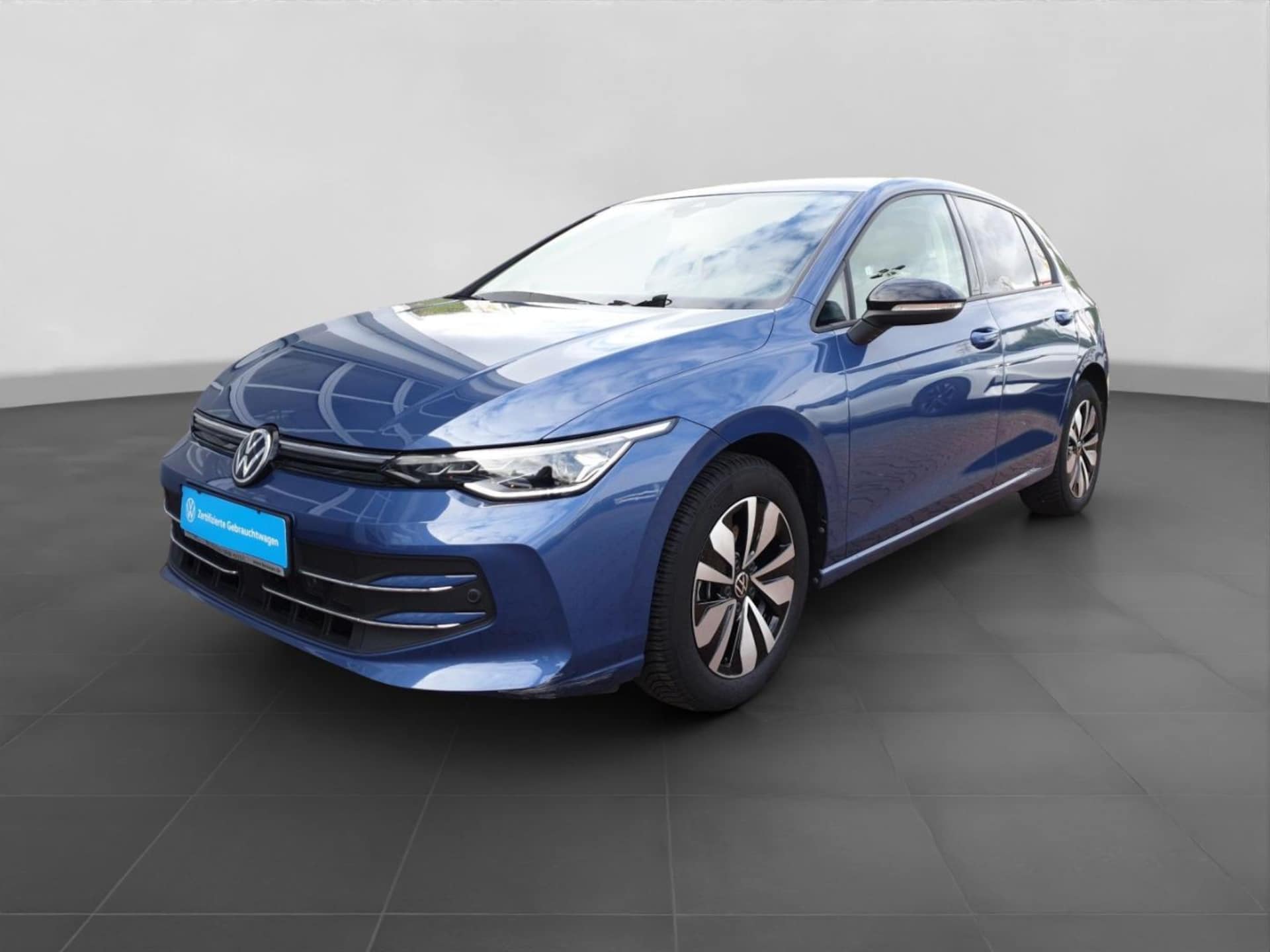Volkswagen Golf 2025 — Golf 1.5 TSI GOAL LED+ NAVI SITZHZG LM16 AHK