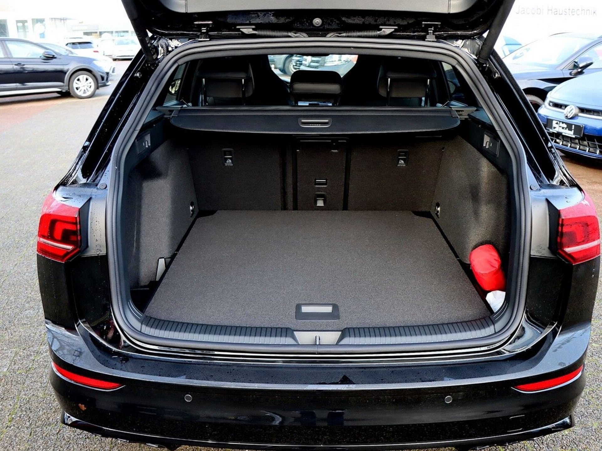 Volkswagen Golf Variant R-Line