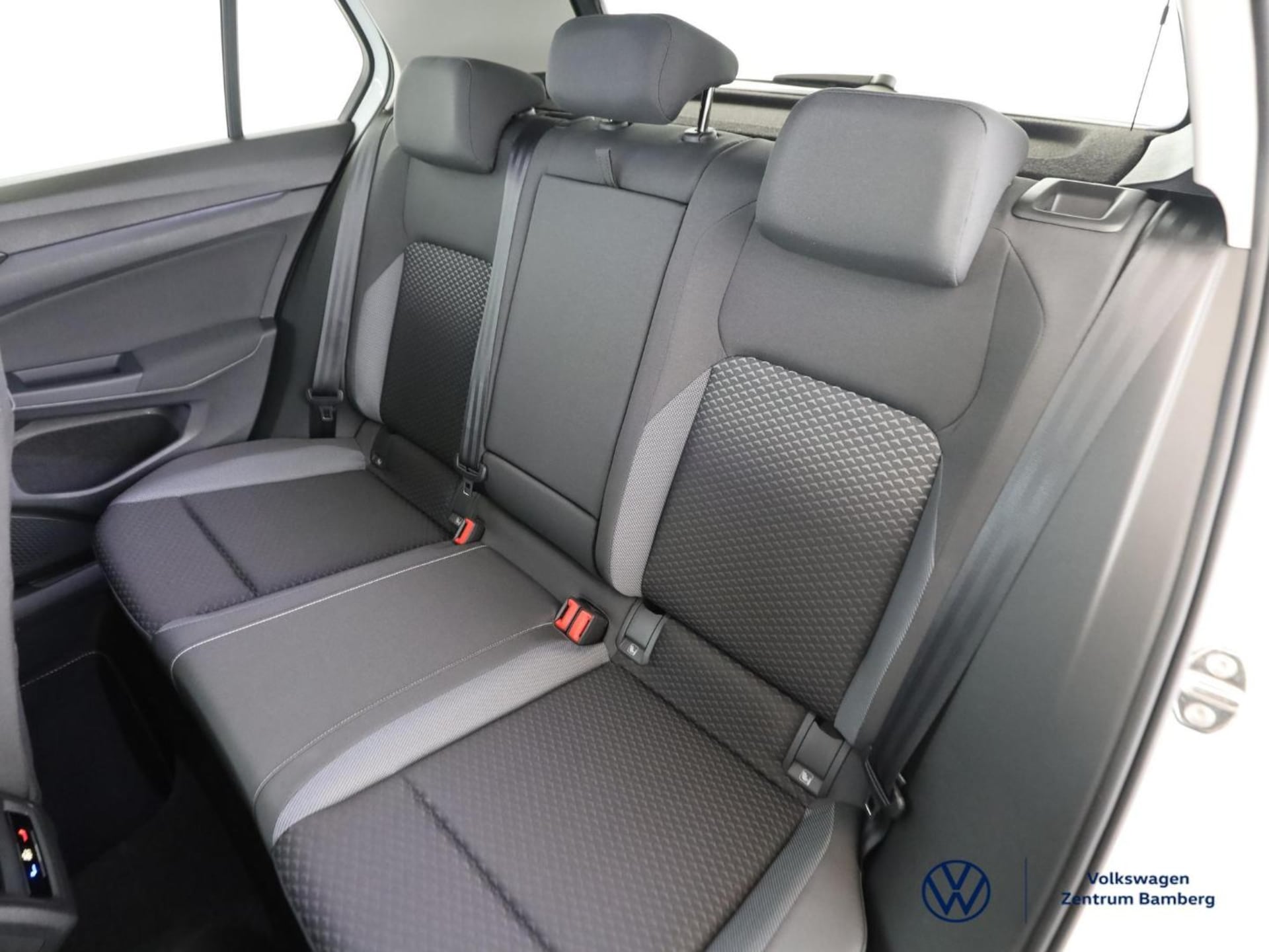 Volkswagen Golf Active