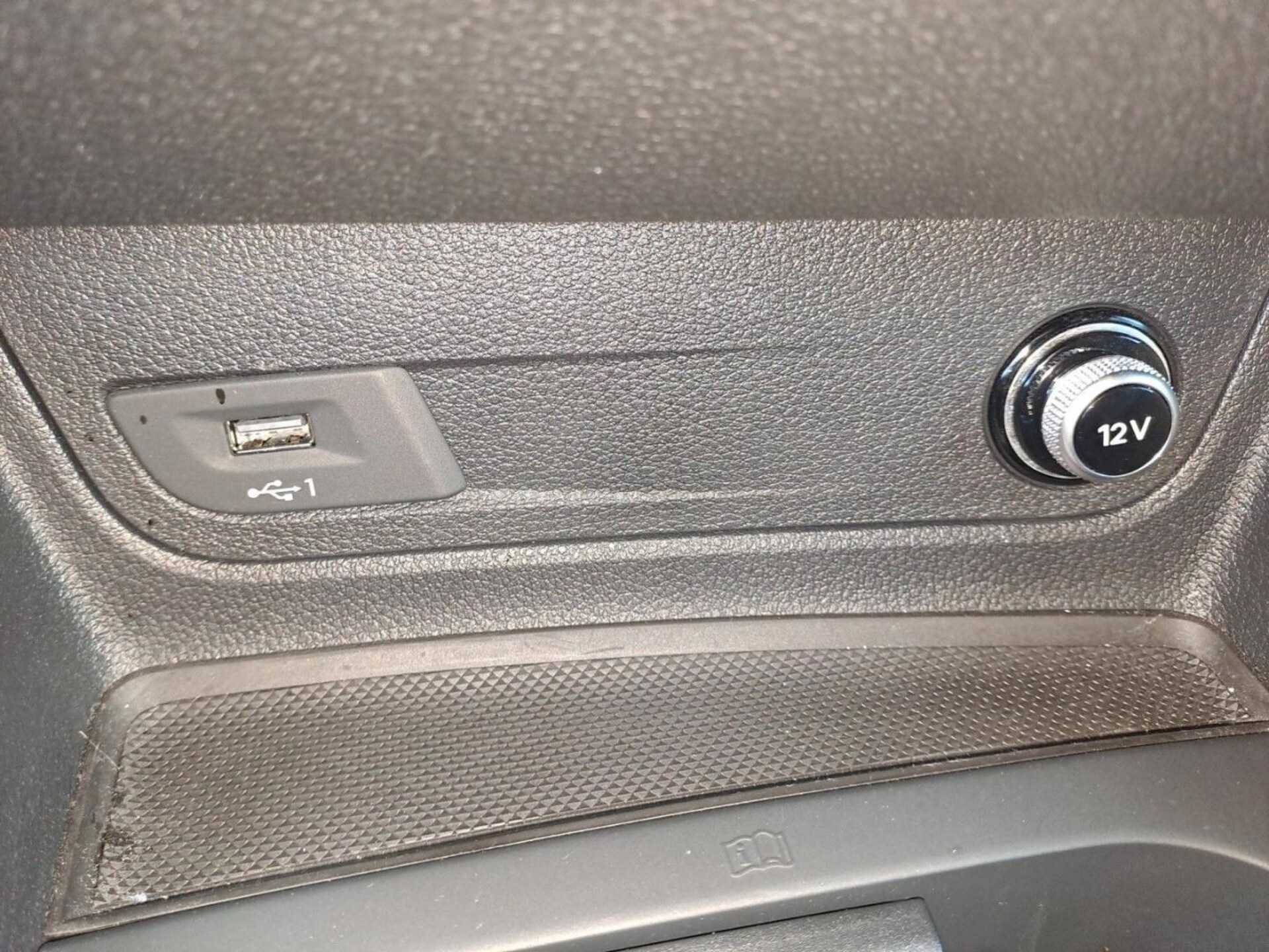 Audi SQ2