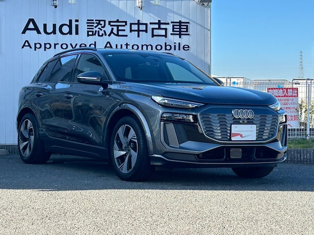 Audi Q6 SUV e-tron quattro advanced for more details contact your dealer