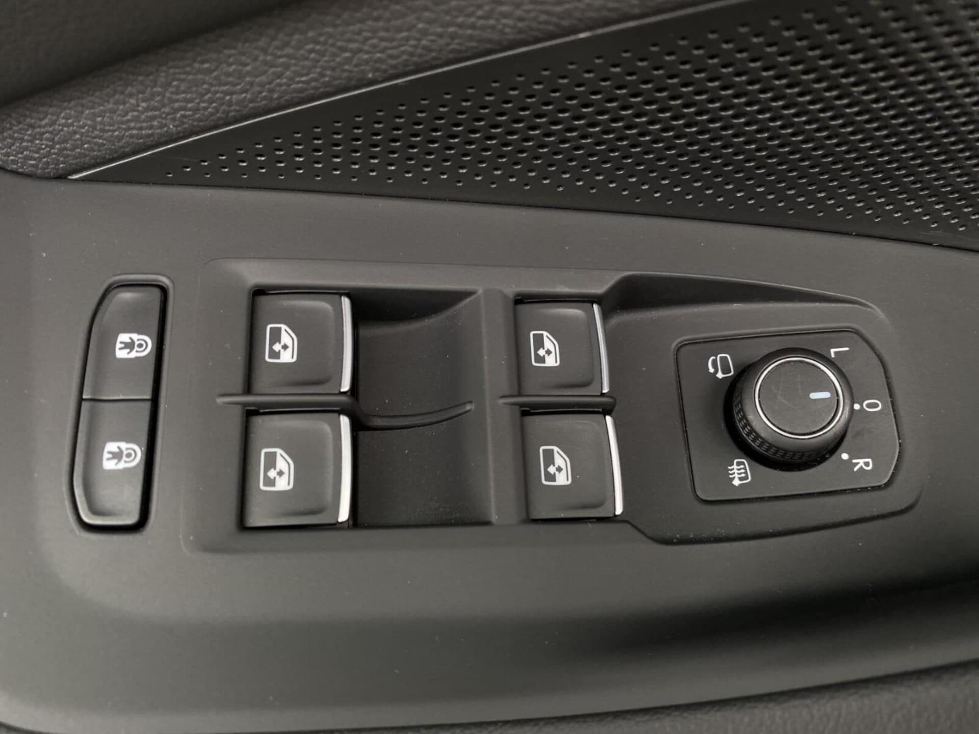 Volkswagen Passat Elegance
