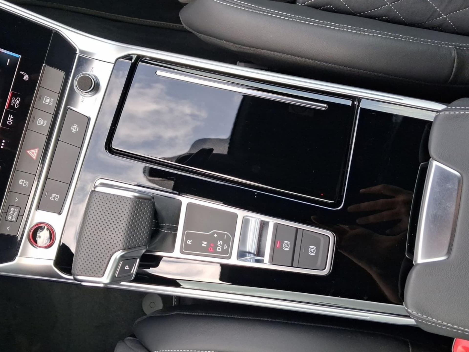 Audi S6 Avant