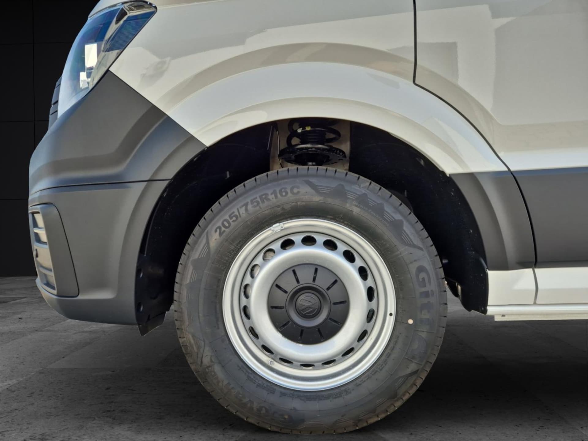 Volkswagen Crafter Kasten mittlerer Radstand
