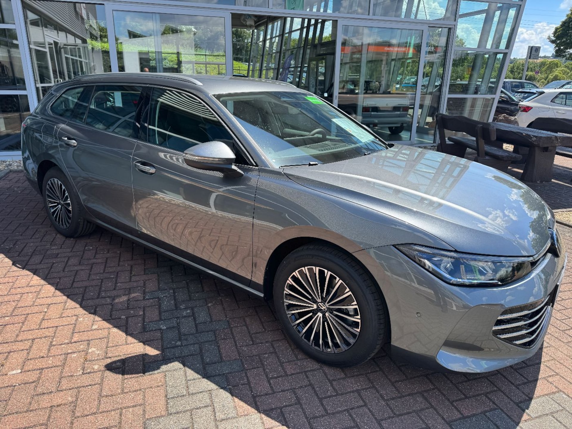 Volkswagen Passat Elegance