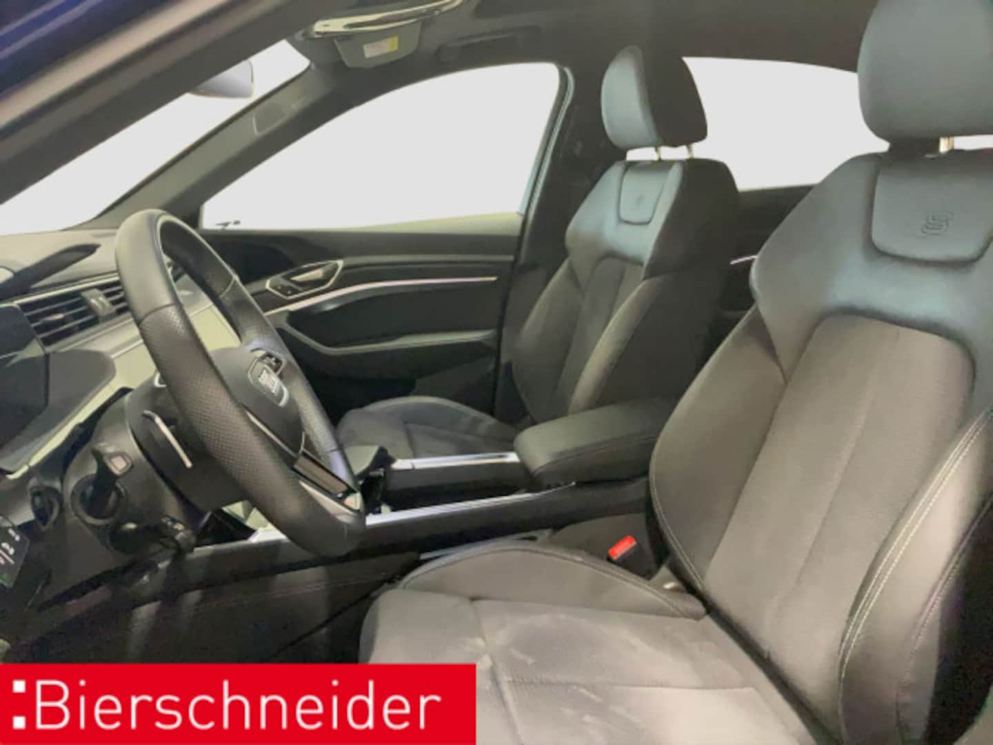 Bild über Audi SQ8 Sportback e-tron e-tron quattro - für weitere Informationen kontaktieren Sie den Audi Partner