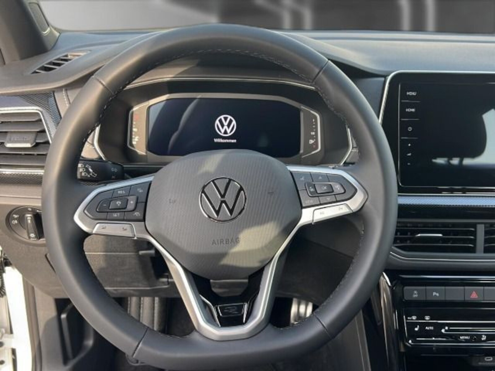 Volkswagen T-Cross – Bild 11