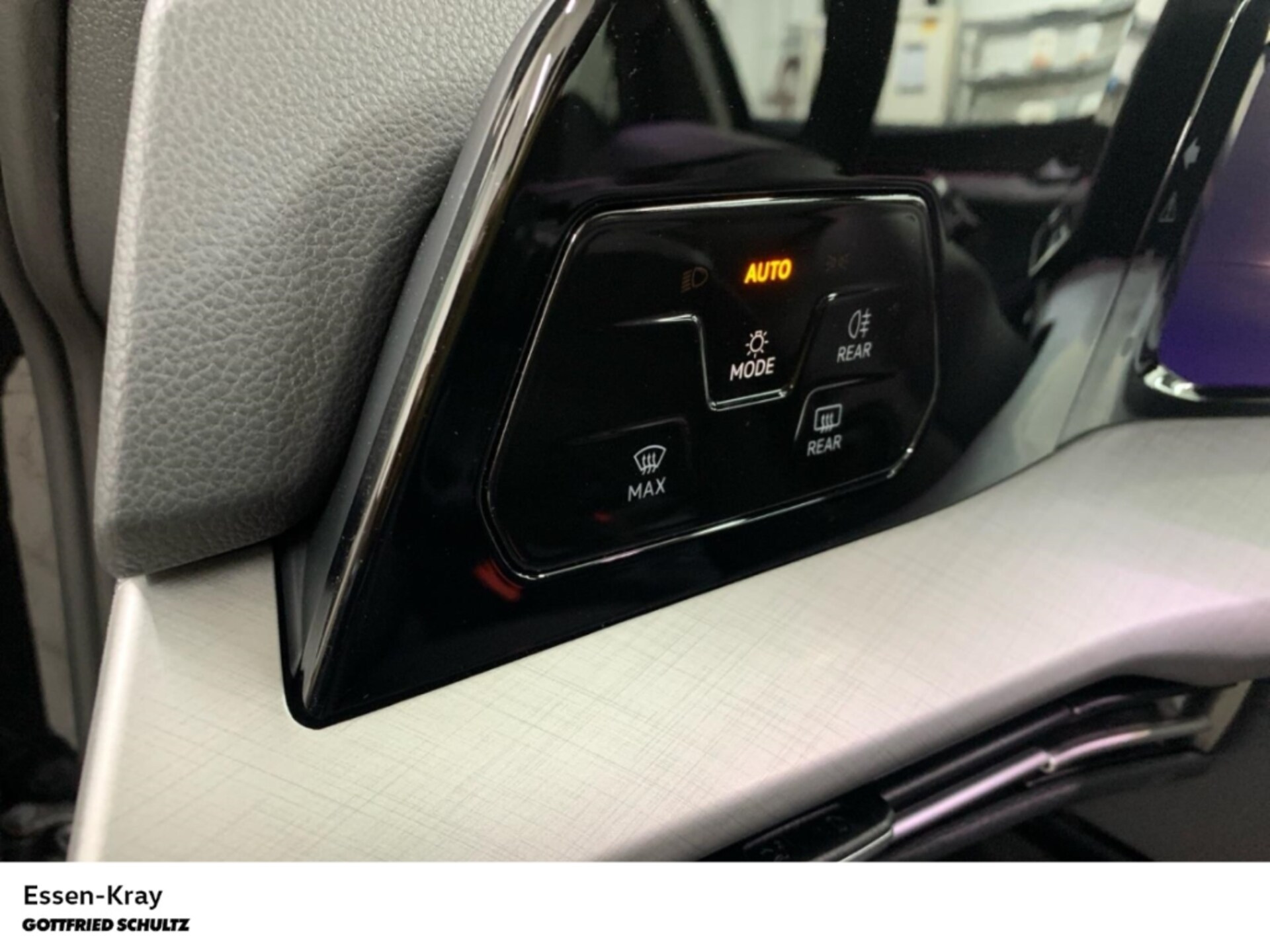 Volkswagen Golf Variant Life