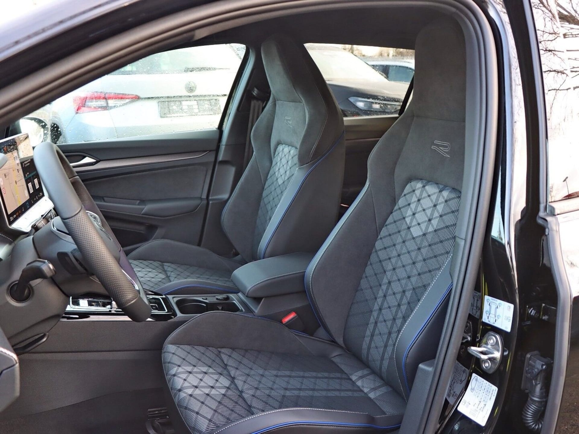 Volkswagen Golf Variant R-Line
