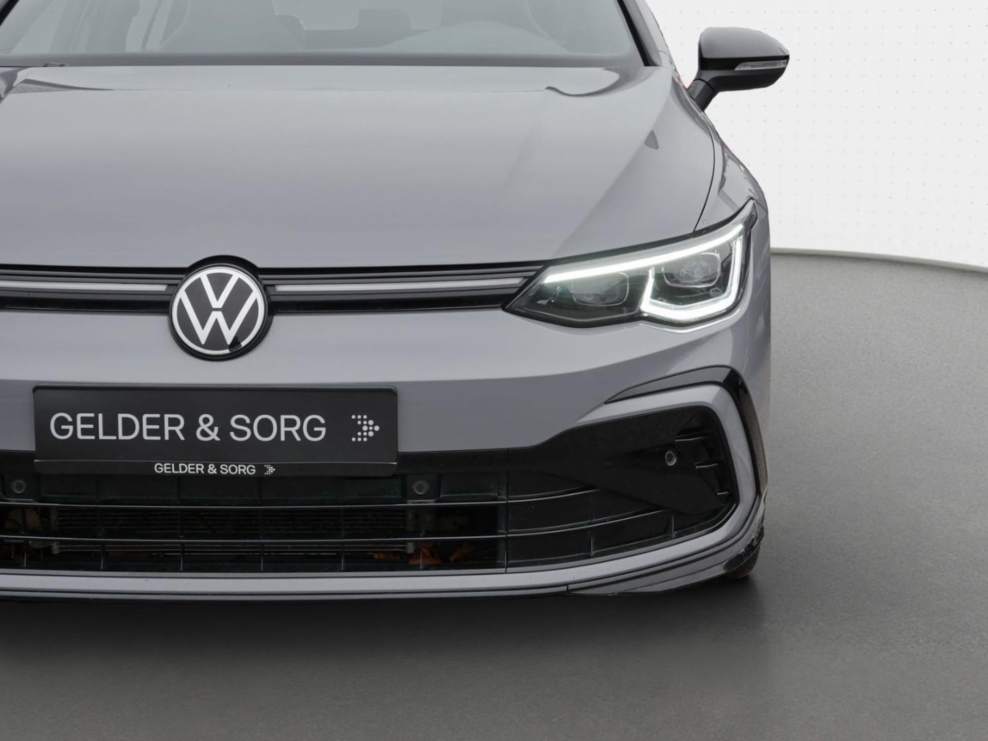Volkswagen Golf Variant R-Line
