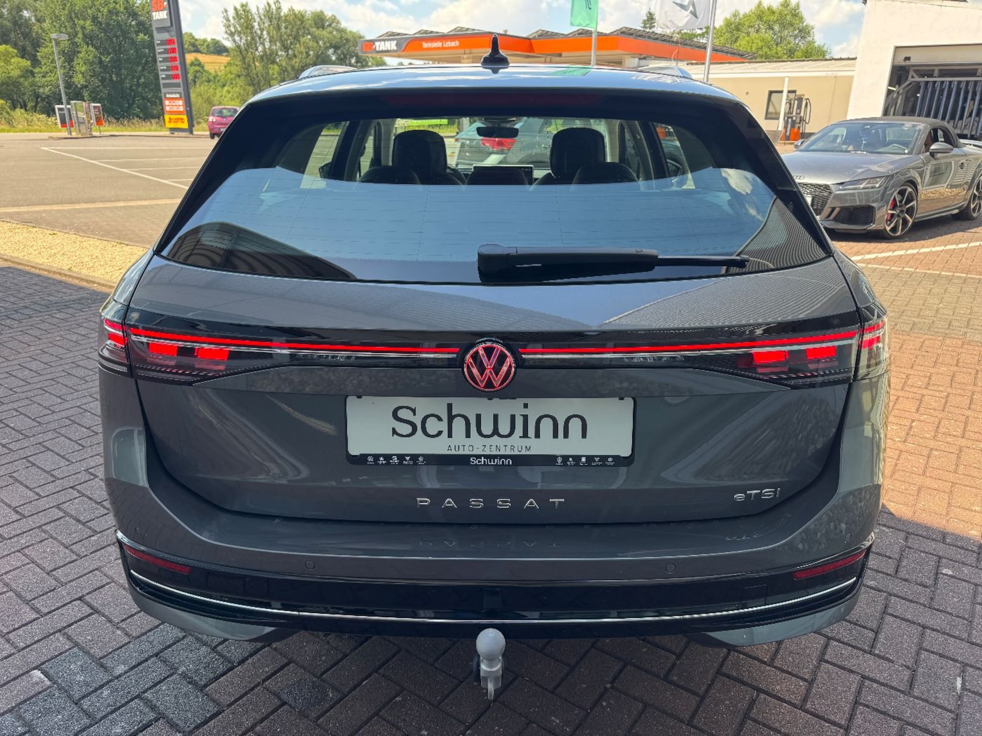 Volkswagen Passat Elegance