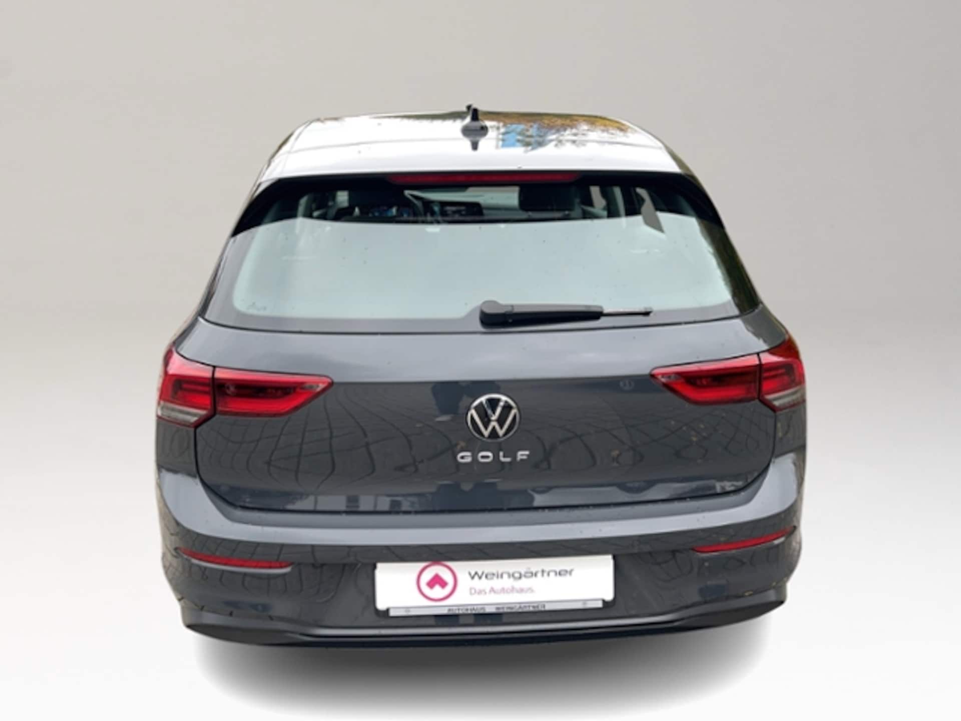 Volkswagen Golf Life
