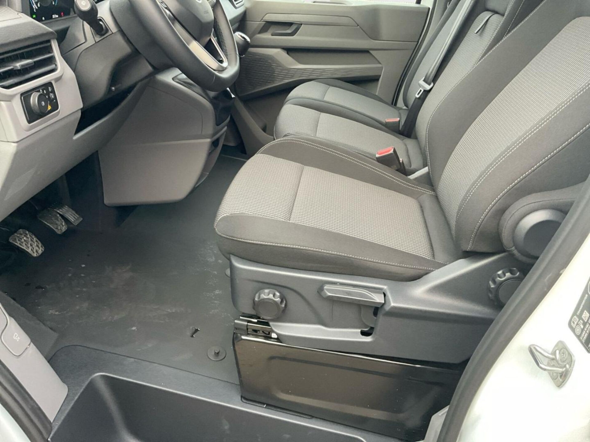 Volkswagen Transporter Kasten kurzer Radstand