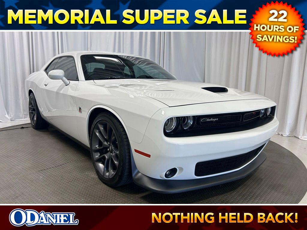2023 Dodge Challenger R/T Scat Pack's photo