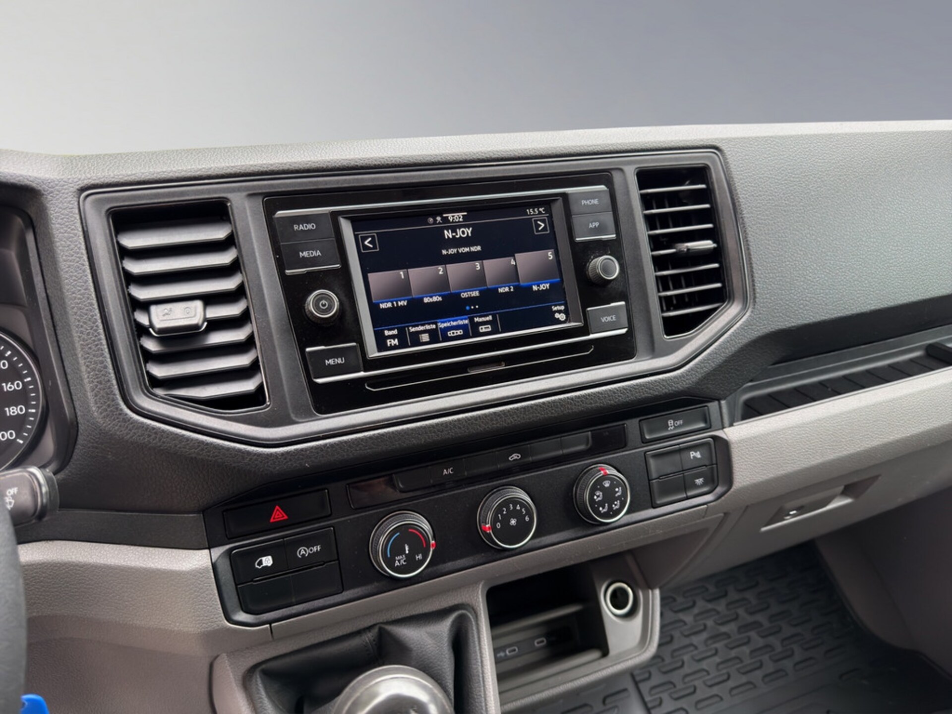 Volkswagen Crafter Kasten mittlerer Radstand