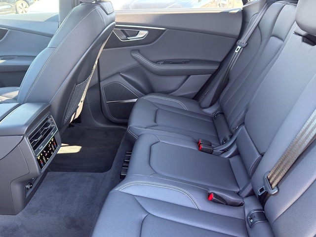 2026 Audi Q8 Premium Plus - Photo 30