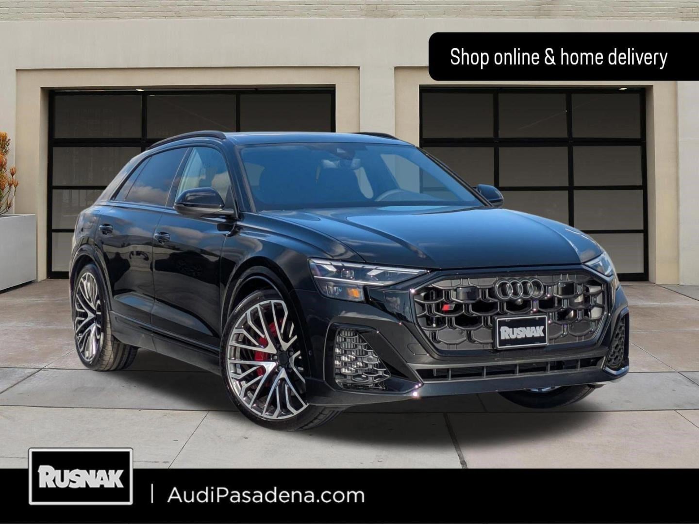 2026 Audi SQ8 Premium Plus quattro's photo