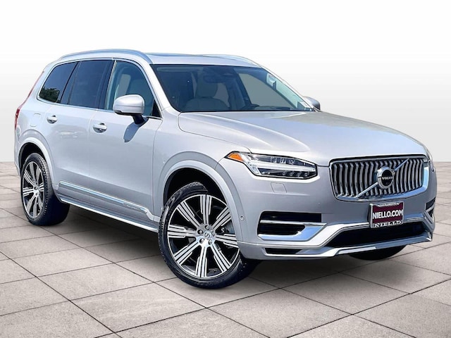 2023 Volvo XC90 Recharge Plug-In Hybrid