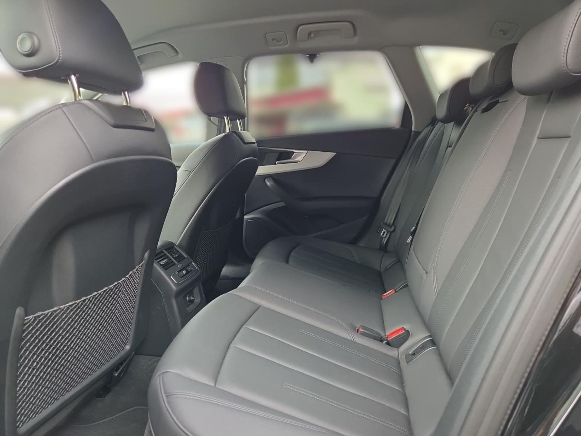 Audi A4 Avant Advanced