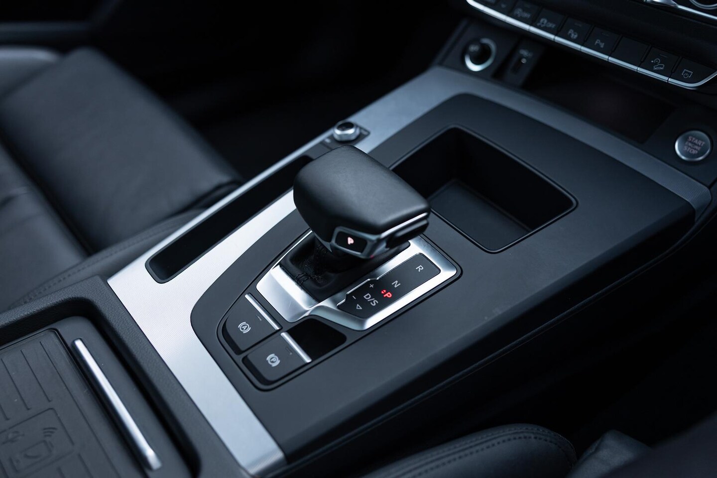 Image about Audi Q5 Sport 40 TDI quattro S tronic