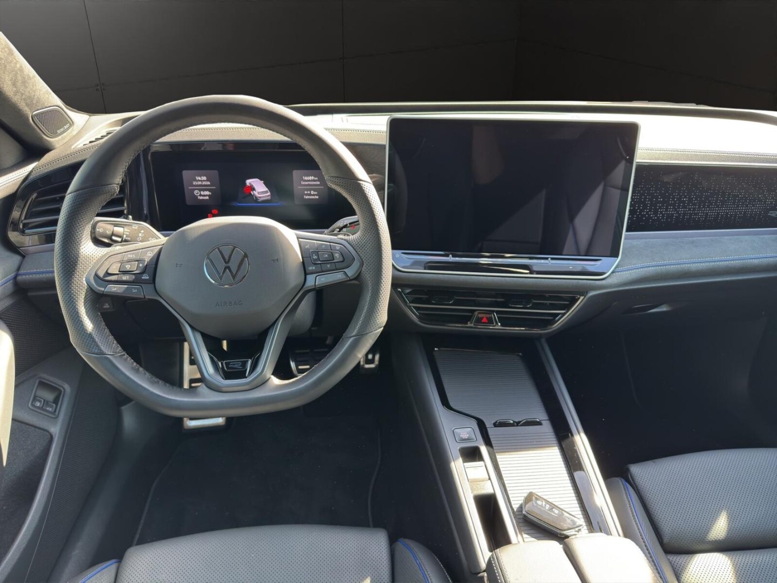 Volkswagen Passat – Bild 8